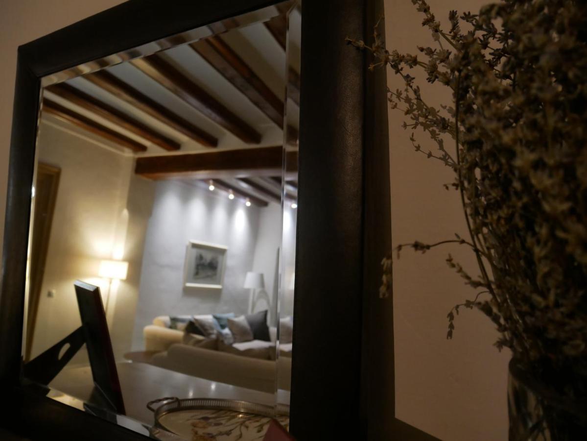 Ca Margalef - Casa Rural Con Encanto Ginestar Bagian luar foto