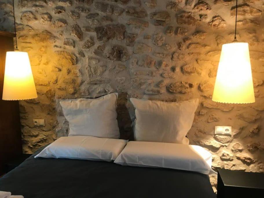 Ca Margalef - Casa Rural Con Encanto Ginestar Bagian luar foto