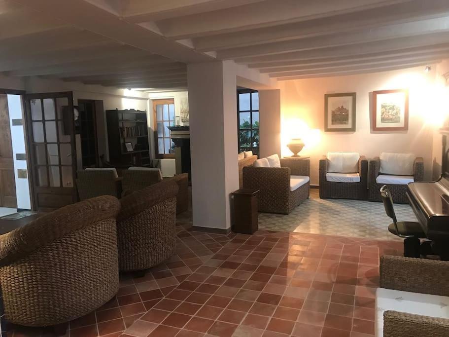 Ca Margalef - Casa Rural Con Encanto Ginestar Bagian luar foto