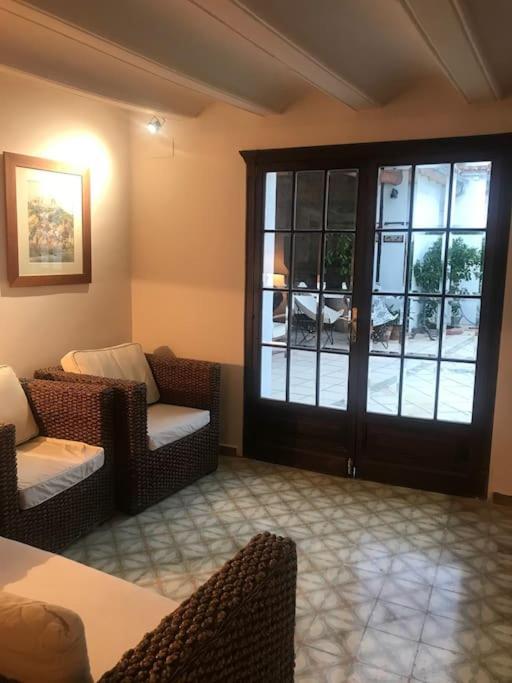 Ca Margalef - Casa Rural Con Encanto Ginestar Bagian luar foto