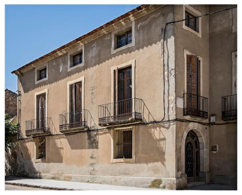 Ca Margalef - Casa Rural Con Encanto Ginestar Bagian luar foto