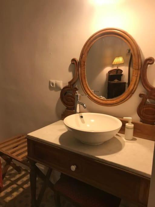 Ca Margalef - Casa Rural Con Encanto Ginestar Bagian luar foto